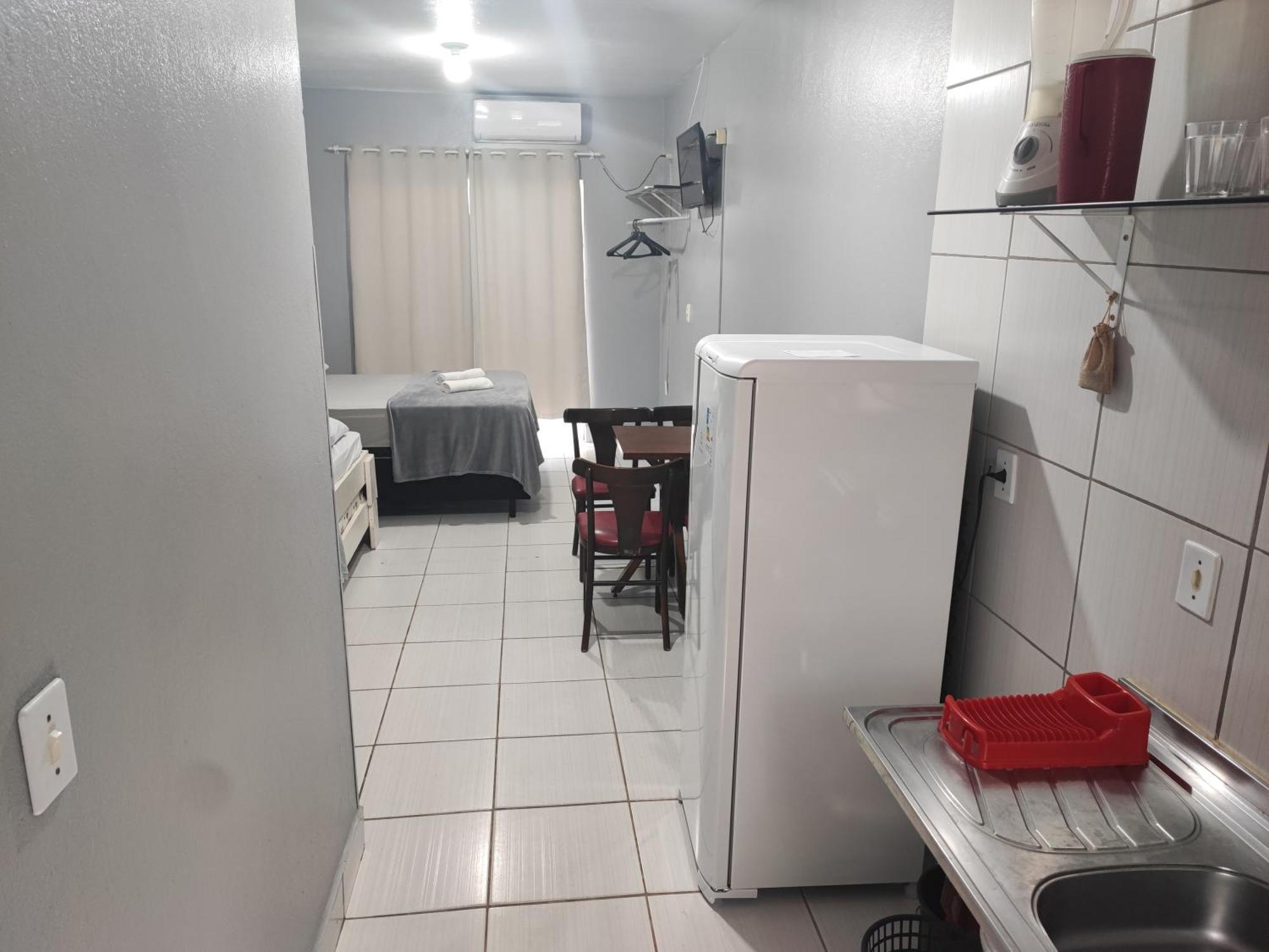 Estudios Individual Na Meia Praia Ar, Wifi, Vaga, Cozinha, Tv Smart - 6 X No Cartao Sem Juros Itapema Exteriér fotografie